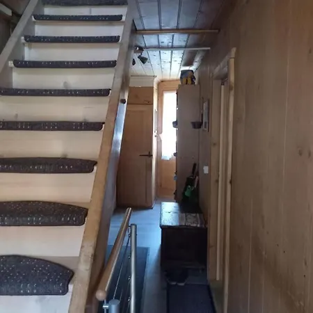 Familienchalet In Saanen - By Interhome Appartement