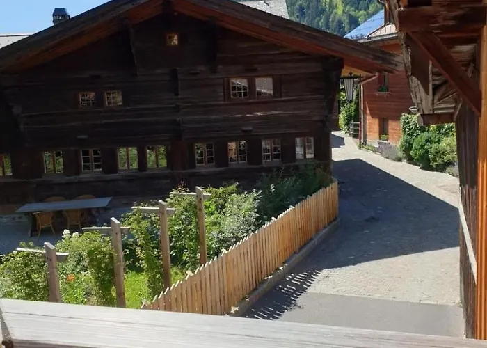 Apartamento Familienchalet In Saanen - By Interhome *