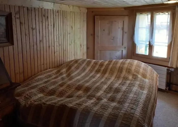 Lägenhet Familienchalet In Saanen - By Interhome Gstaad