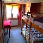 Familienchalet In Saanen - By Interhome Апартаменты *